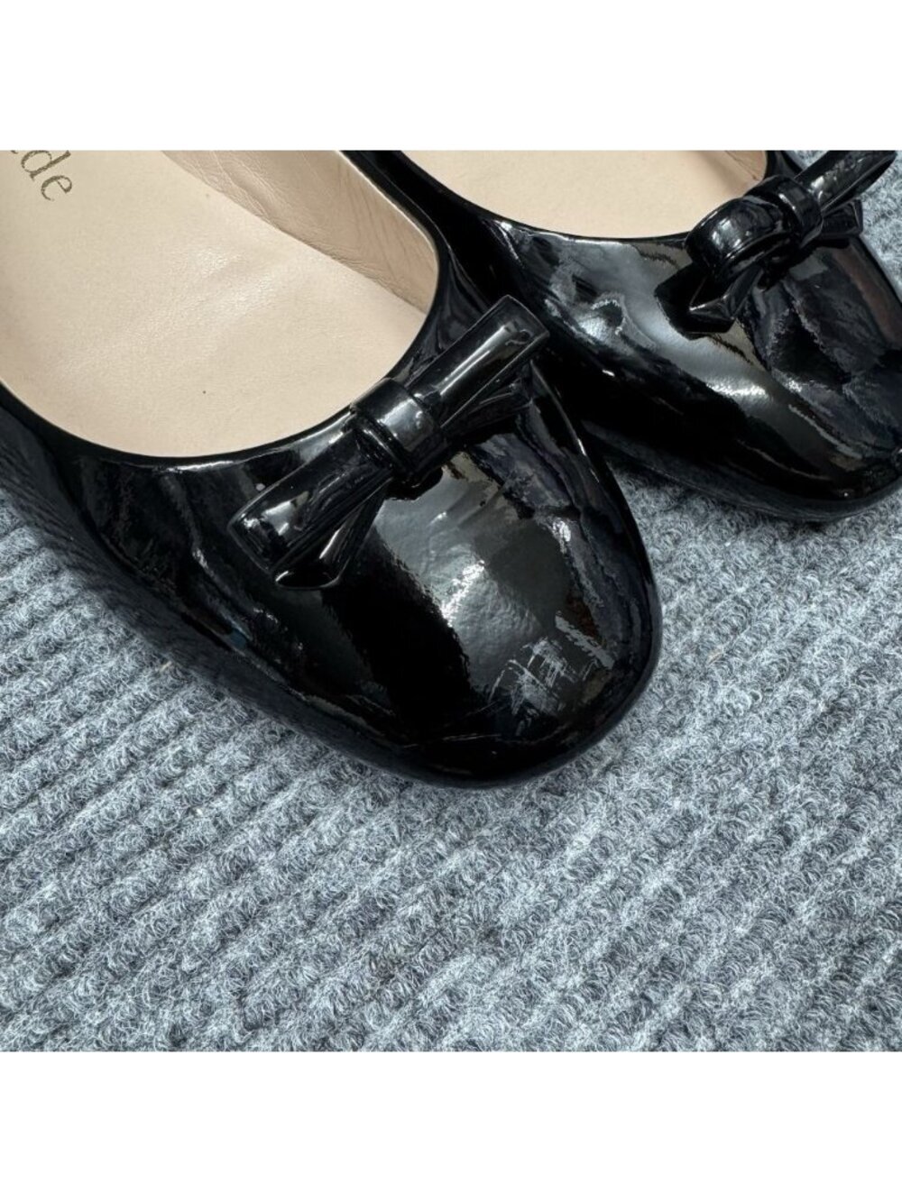 Kate Spade Kiersten Bow Ballet Flats Womens 9.5 Black Patent Leather Shoes - Picture 11 of 12